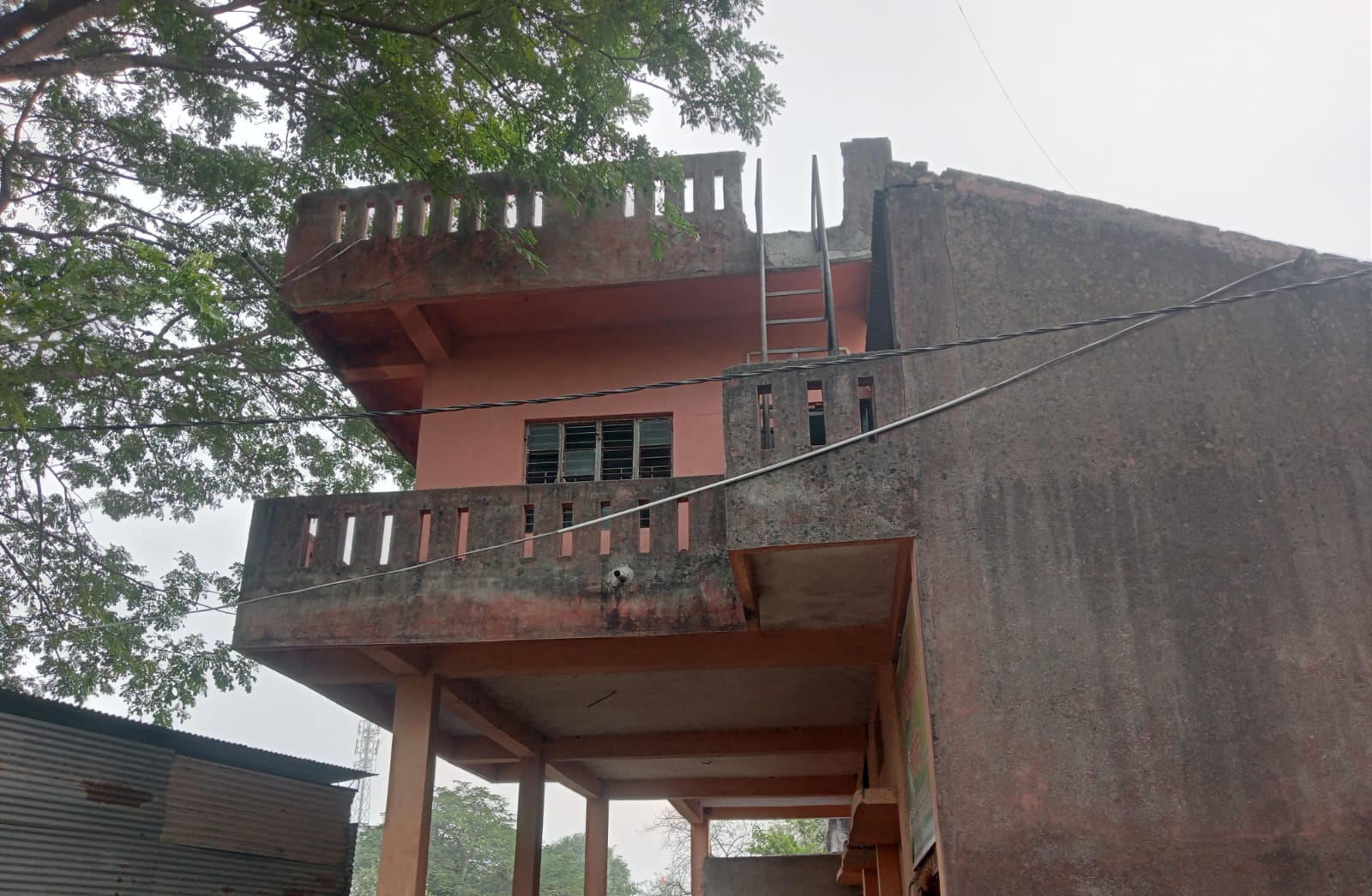 धामोडी विकास सोसायटीची निवडणूक बेकायदेशीरगोंडू महाजन यांची राज्य सहकारी निवडणूक प्राधिकरण आयुक्त पुणे यांच्याकडे तक्रार