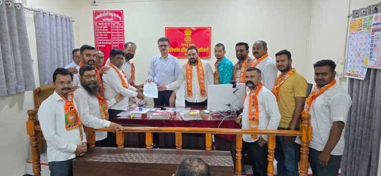 एकनाथ खडसे यांच्या वक्तव्याचा भाजपकडून निषेध